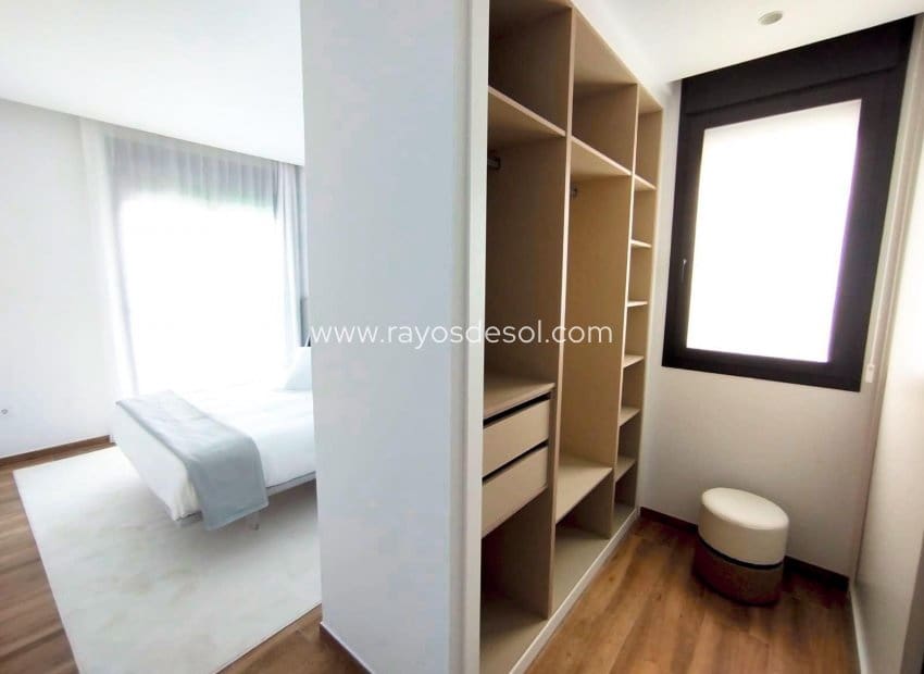 2 slaapkamer Villa te koop in Polop - € 498.500 (Ref: 9998979)