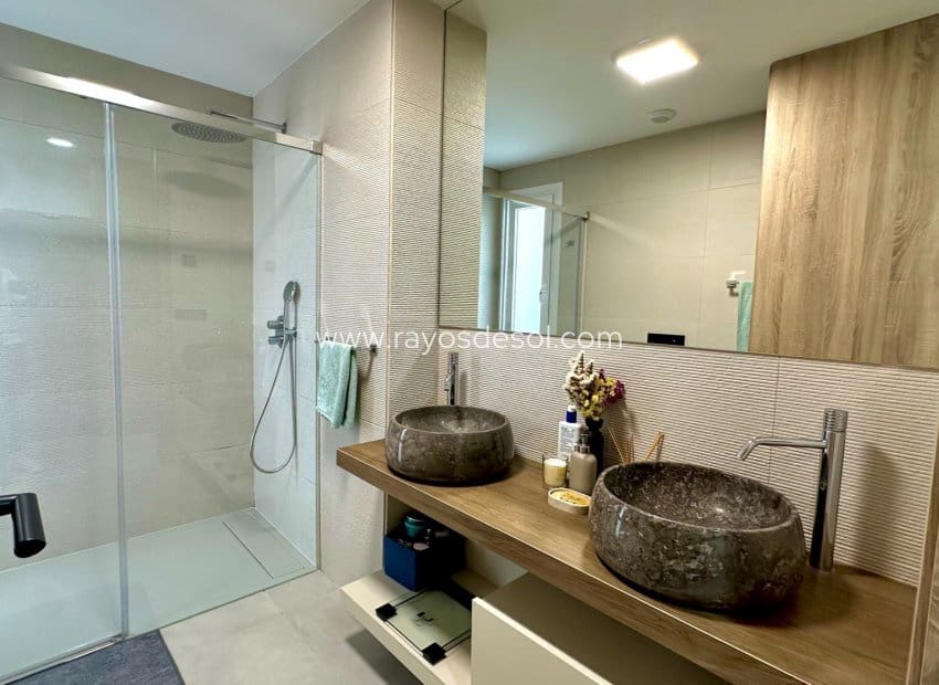 3 soveværelse Villa til salg i Algorfa med swimmingpool - € 780.000 (Ref: 9998981)