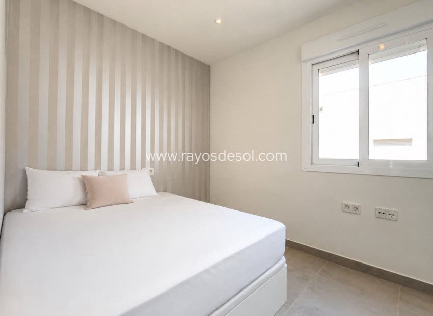 2 bedroom Apartment for sale in Aguas Nuevas with pool - € 285,000 (Ref: 9998982)
