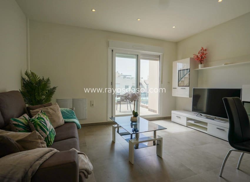 2 bedroom Apartment for sale in Aguas Nuevas with pool - € 285,000 (Ref: 9998982)