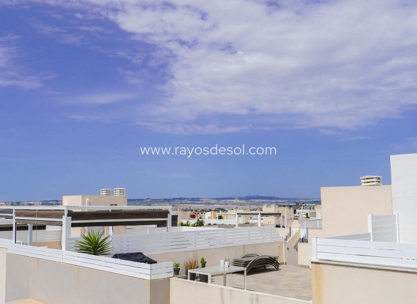 2 bedroom Apartment for sale in Aguas Nuevas with pool - € 285,000 (Ref: 9998982)