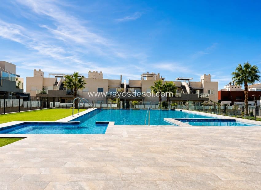 2 bedroom Apartment for sale in Aguas Nuevas with pool - € 285,000 (Ref: 9998982)