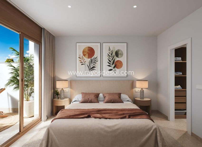 3 Zimmer Reihenhaus zu verkaufen in San Pedro del Pinatar mit Pool - 379.000 € (Ref: 9998984)