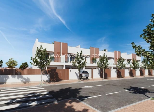 3 Zimmer Reihenhaus zu verkaufen in San Pedro del Pinatar ciudad, San Pedro del Pinatar mit Pool - 379.000 € (Ref: 9998984)