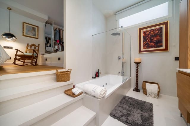 2 soveværelse Loft til salg i Santa Catalina, Palma de Mallorca - € 839.500 (Ref: 10009247)