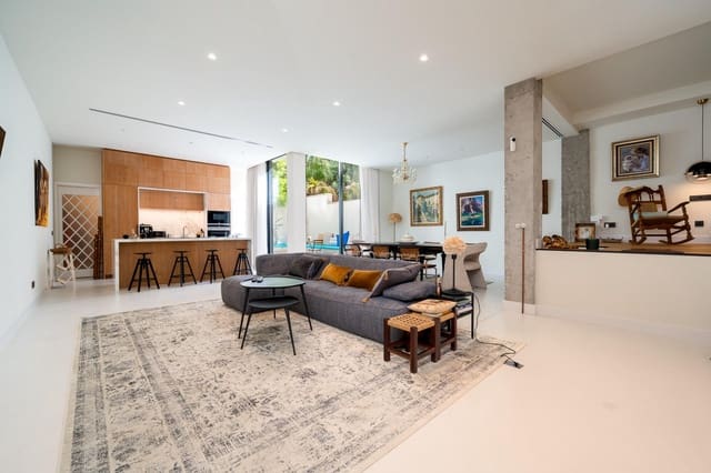 2 bedroom Loft for sale in Santa Catalina, Palma de Mallorca - € 839,500 (Ref: 10009247)