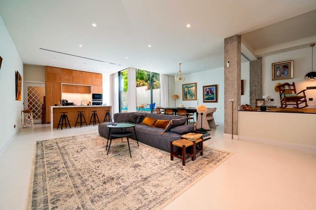 2 bedroom Loft for sale in Santa Catalina, Palma de Mallorca - € 799,000 (Ref: 10009247)