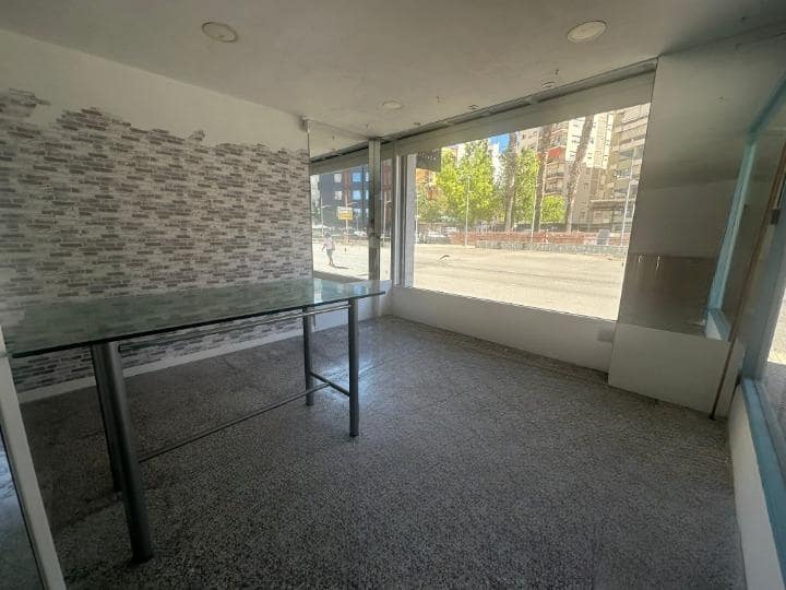 Local Comercial en Palma de Mallorca en alquiler - 1.200 € (Ref: 10047505)