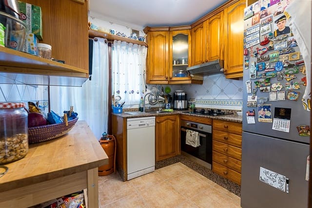 3 bedroom Flat for sale in L'Arenal / S'Arenal, Llucmajor - € 330,000 (Ref: 10059344)
