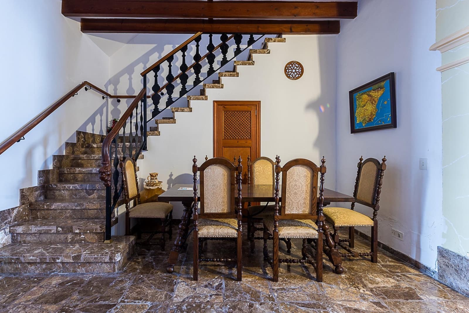4 bedroom Townhouse for sale in Llucmajor - € 499,000 (Ref: 10076600)