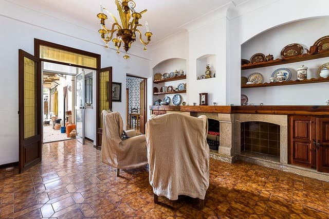 4 bedroom Townhouse for sale in Llucmajor - € 499,000 (Ref: 10076600)
