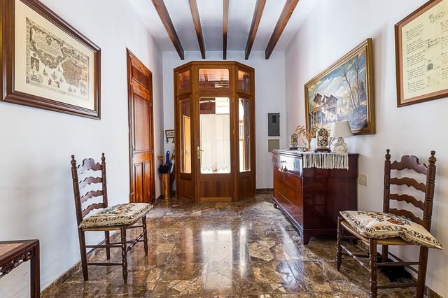 4 bedroom Townhouse for sale in Llucmajor - € 499,000 (Ref: 10076600)