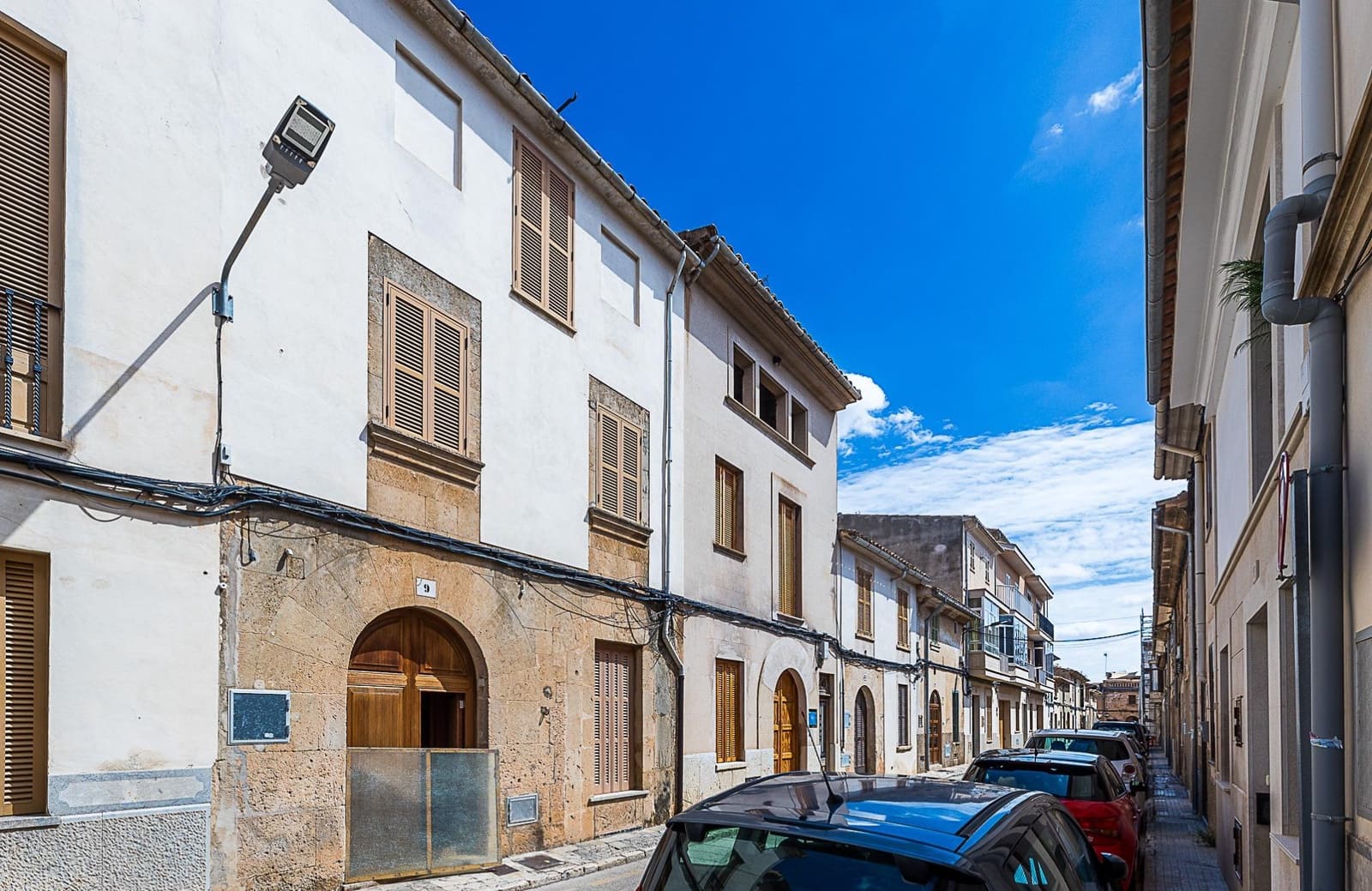 4 bedroom Townhouse for sale in Llucmajor - € 499,000 (Ref: 10076600)