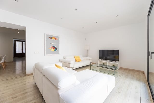 4 soveværelse Byhus til leje i Sineu - € 2.100 (Ref: 10078270)