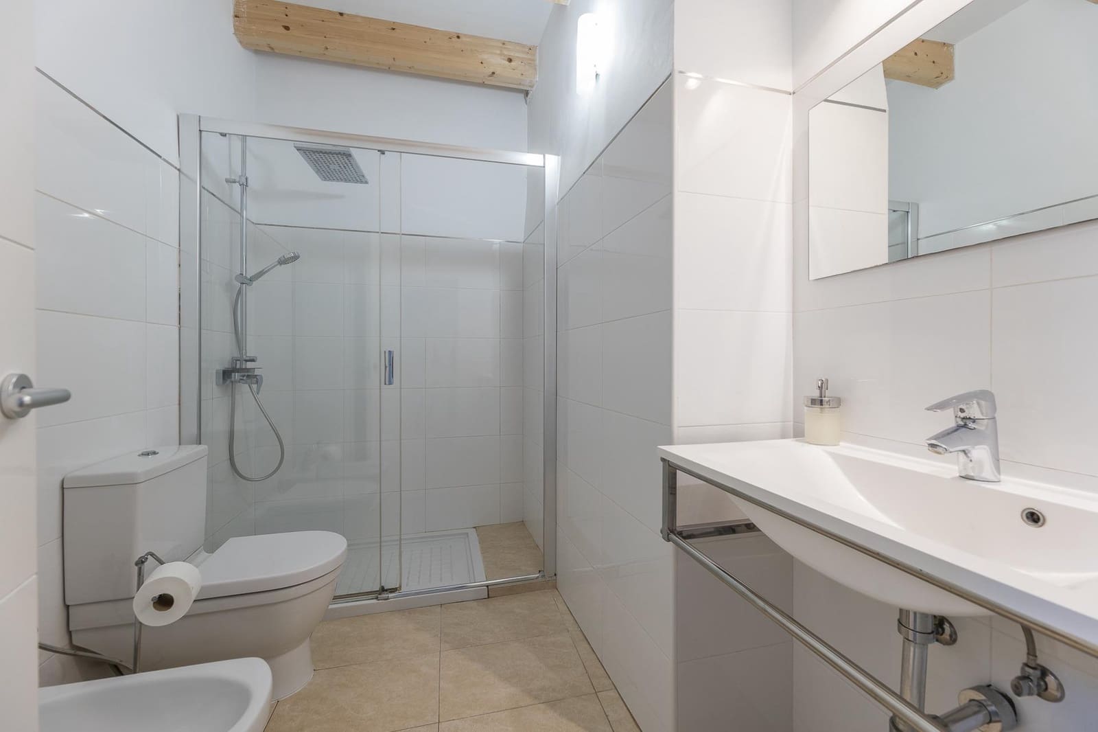 4 soveværelse Byhus til leje i Sineu - € 2.100 (Ref: 10078270)