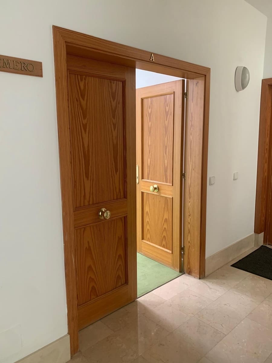 Kontor til leje i Llucmajor - € 1.450 (Ref: 10136270)