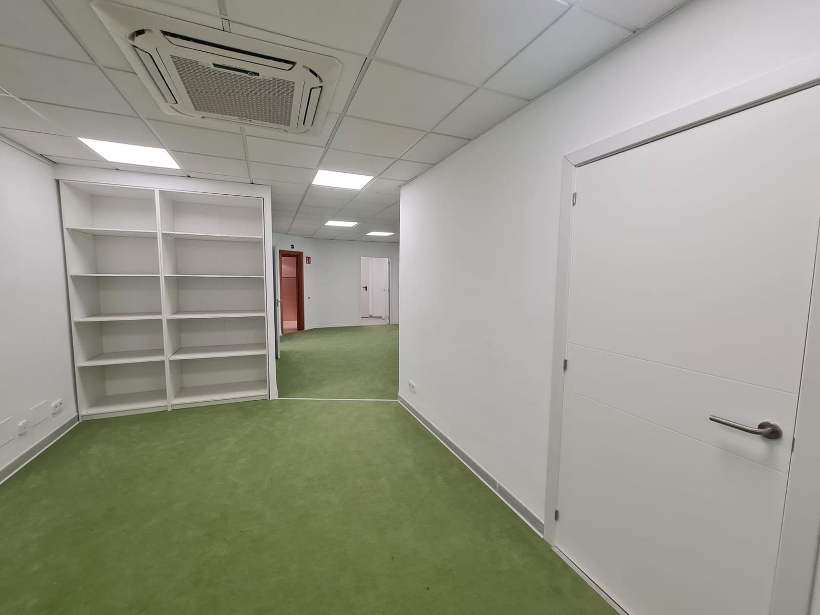 Kontor til leje i Llucmajor - € 1.450 (Ref: 10136270)