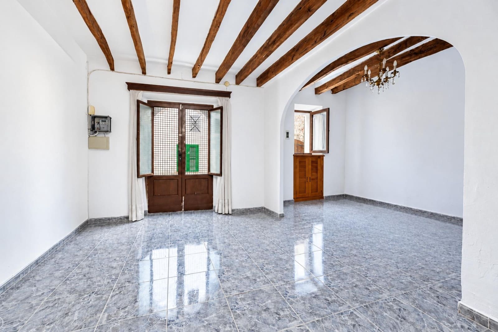 3 bedroom Townhouse for sale in Ruberts - € 390,000 (Ref: 10161693)