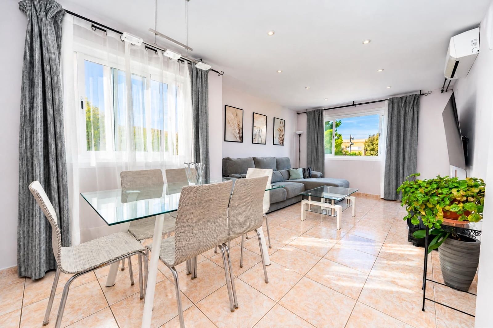 3 chambre Appartement à vendre à Son Ferrer avec garage - 355 000 € (Ref: 10177378)