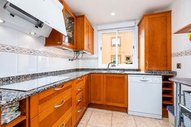 3 soveværelse Lejlighed til salg i Son Ferrer, Calvià med garage - € 355.000 (Ref: 10177378)
