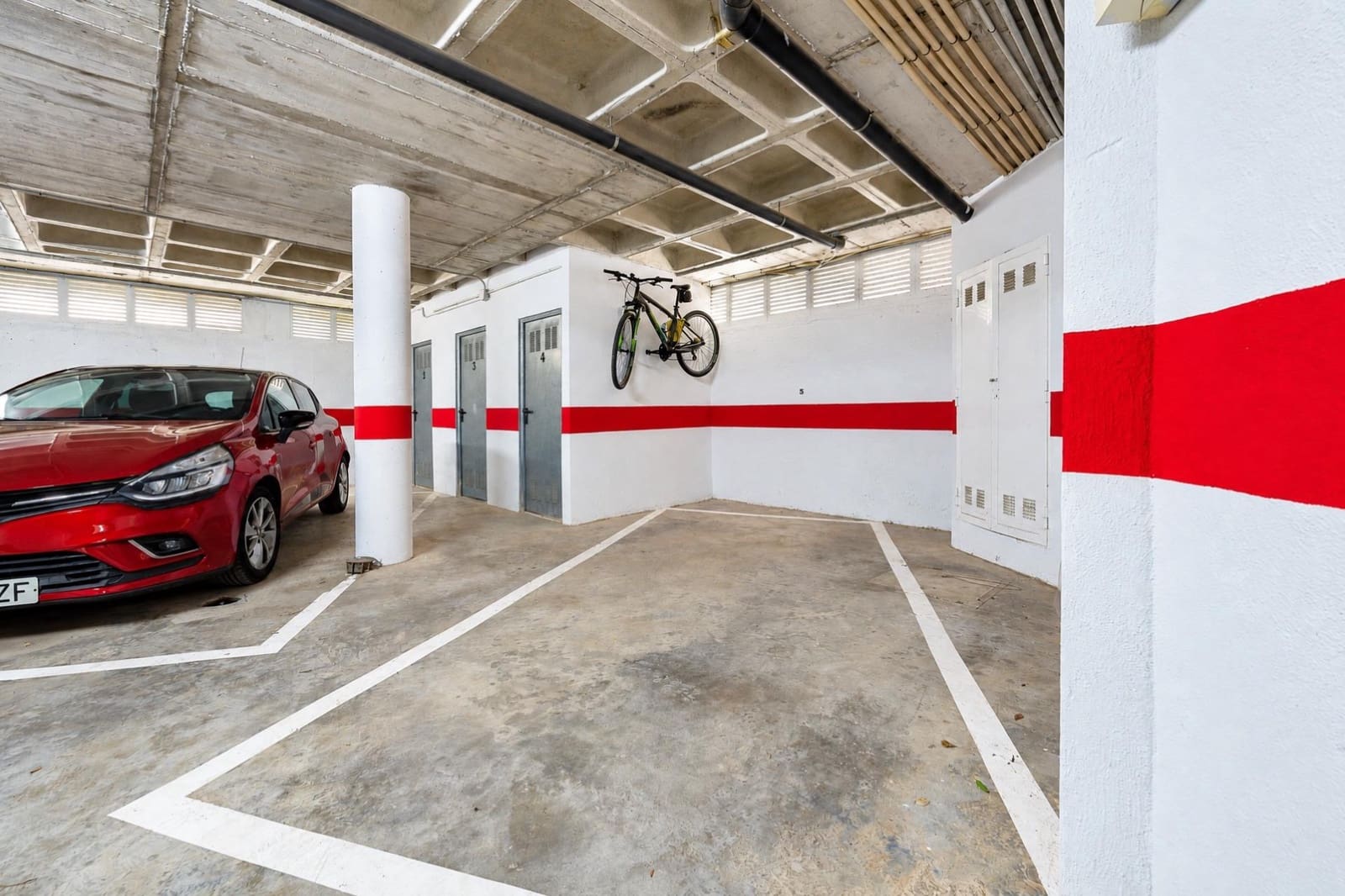 3 chambre Appartement à vendre à Son Ferrer avec garage - 355 000 € (Ref: 10177378)