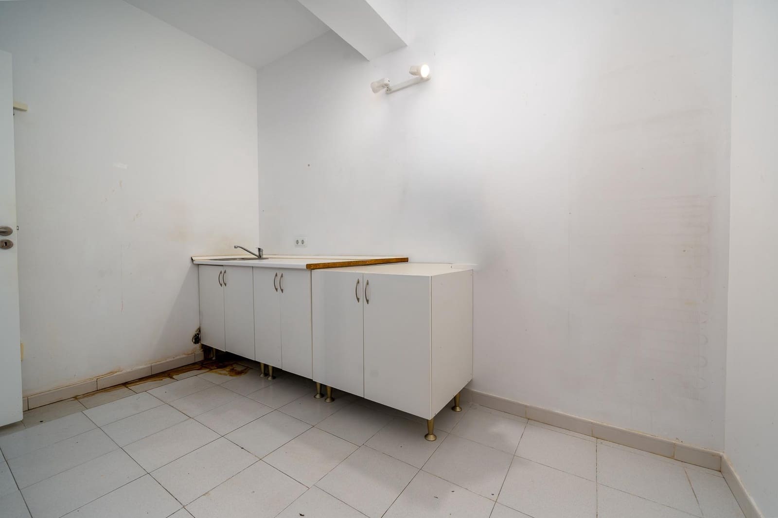 Commercieel te koop in Palma de Mallorca - € 225.000 (Ref: 10184850)