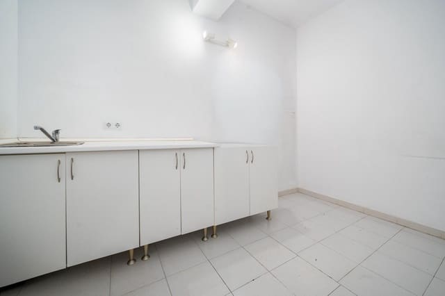 Commercieel te koop in Palma de Mallorca - € 225.000 (Ref: 10184850)