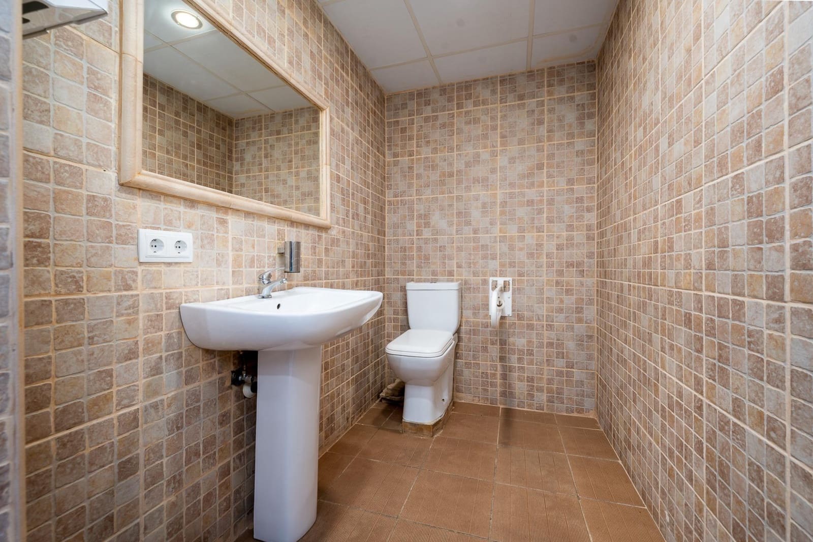 Commercieel te koop in Palma de Mallorca - € 225.000 (Ref: 10184850)
