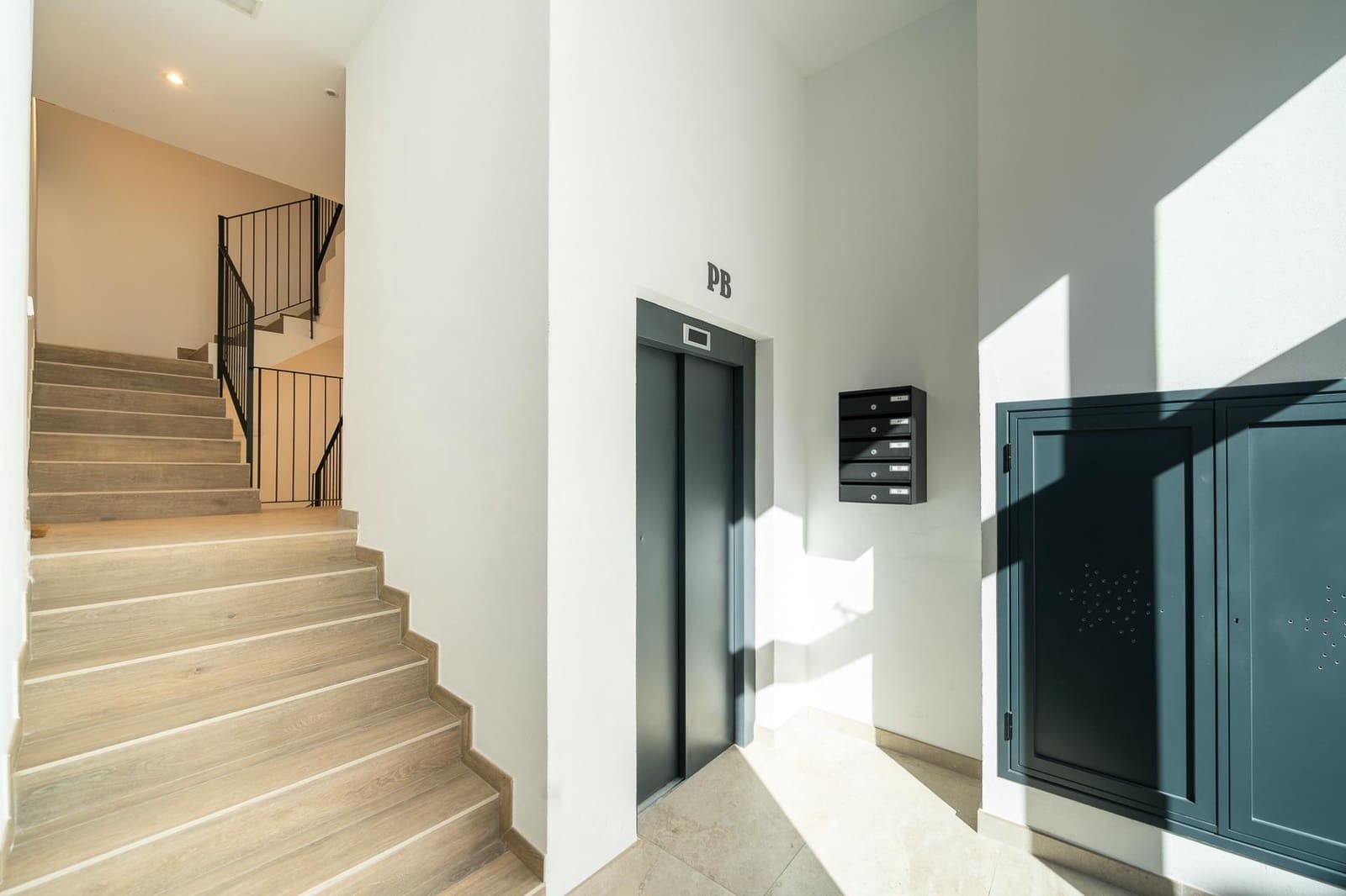 3 soveværelse Lejlighed til salg i Lloseta med garage - € 525.000 (Ref: 10187270)
