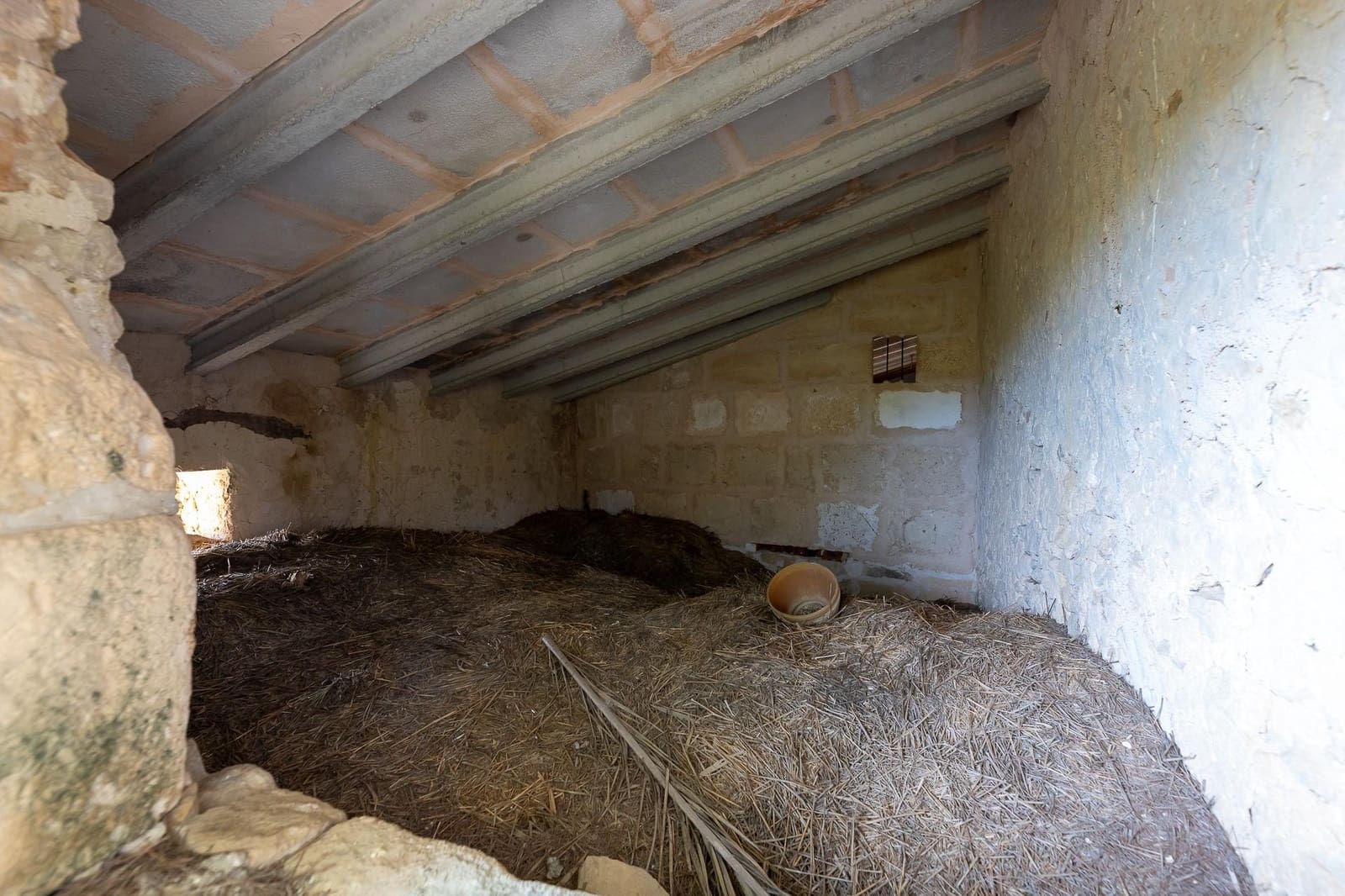 6 soveværelse Finca/Landehus til salg i Randa - € 450.000 (Ref: 7979519)