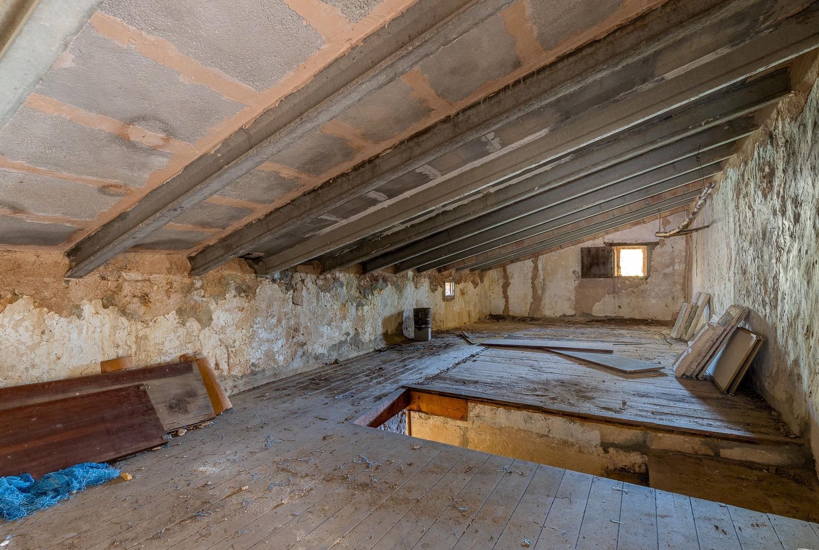 6 soveværelse Finca/Landehus til salg i Randa - € 450.000 (Ref: 7979519)