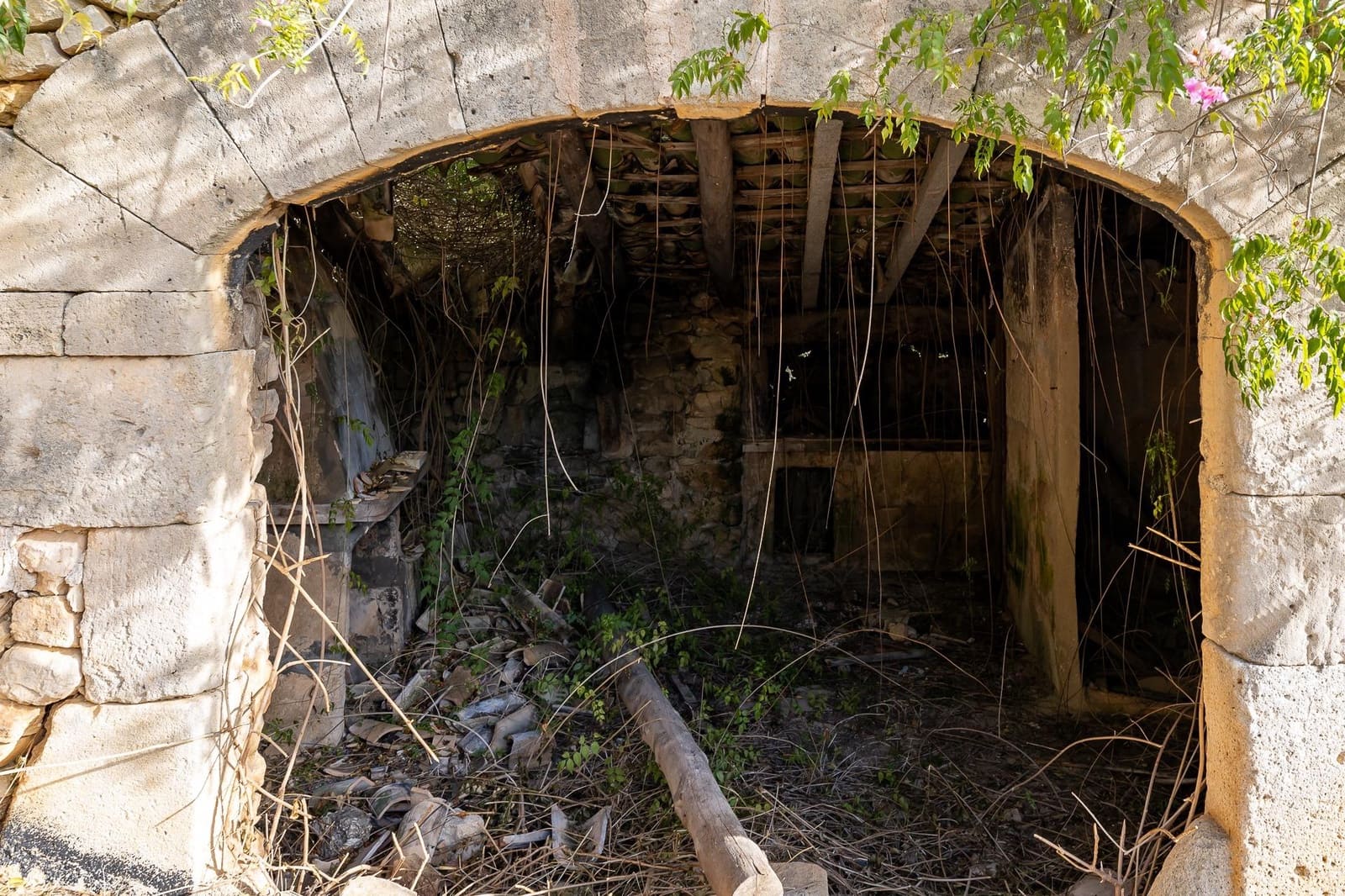 6 soveværelse Finca/Landehus til salg i Randa - € 450.000 (Ref: 7979519)