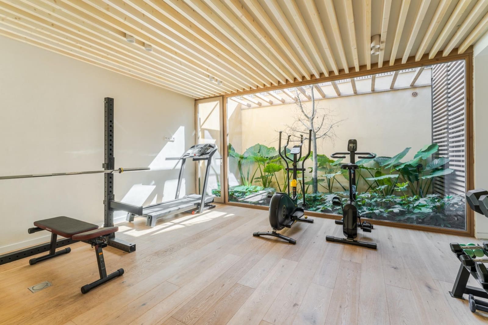 2 slaapkamer Penthouse te koop in Palma de Mallorca met zwembad garage - € 1.825.000 (Ref: 8327698)