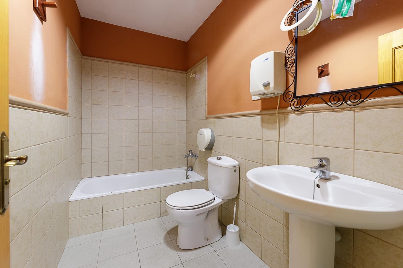 Virksomhed til salg i Llucmajor - € 550.000 (Ref: 8331779)