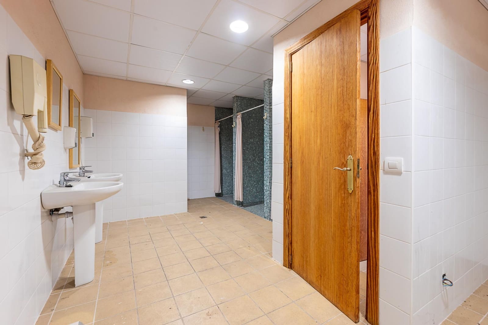 Virksomhed til salg i Llucmajor - € 550.000 (Ref: 8331779)