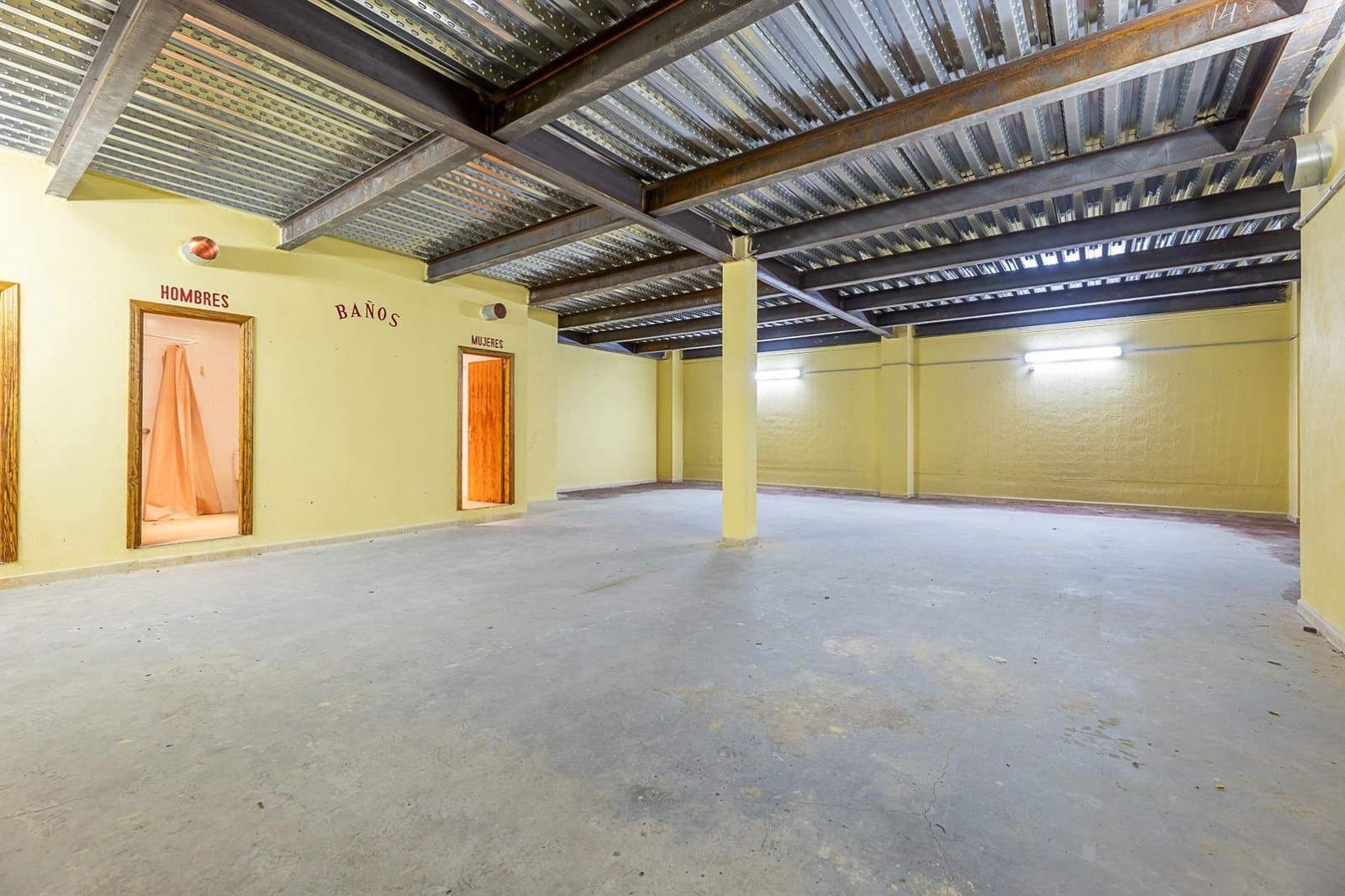 Virksomhed til salg i Llucmajor - € 550.000 (Ref: 8331779)