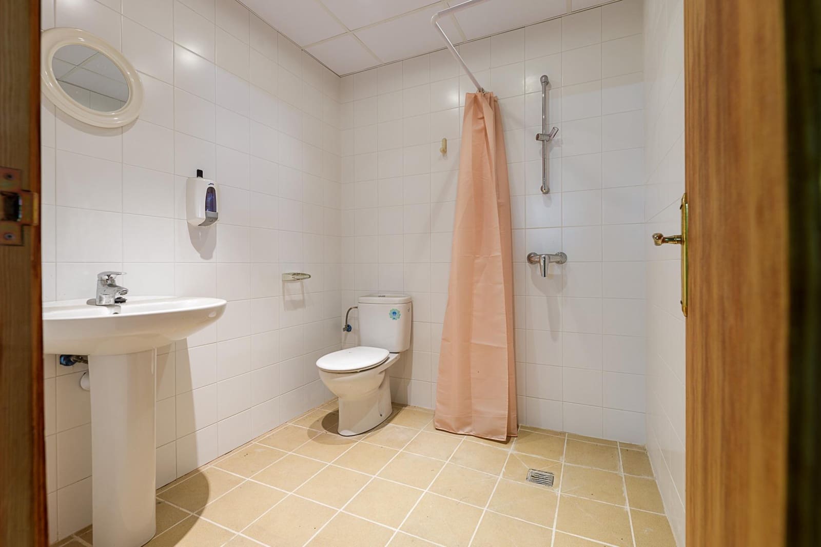 Virksomhed til salg i Llucmajor - € 550.000 (Ref: 8331779)