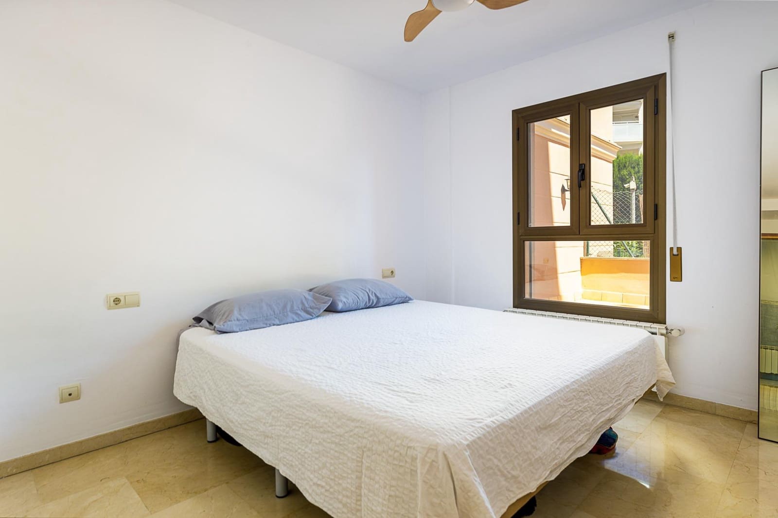 1 Zimmer Apartment zu verkaufen in Es Molinar / El Molinar mit Pool Garage - 448.000 € (Ref: 8445817)