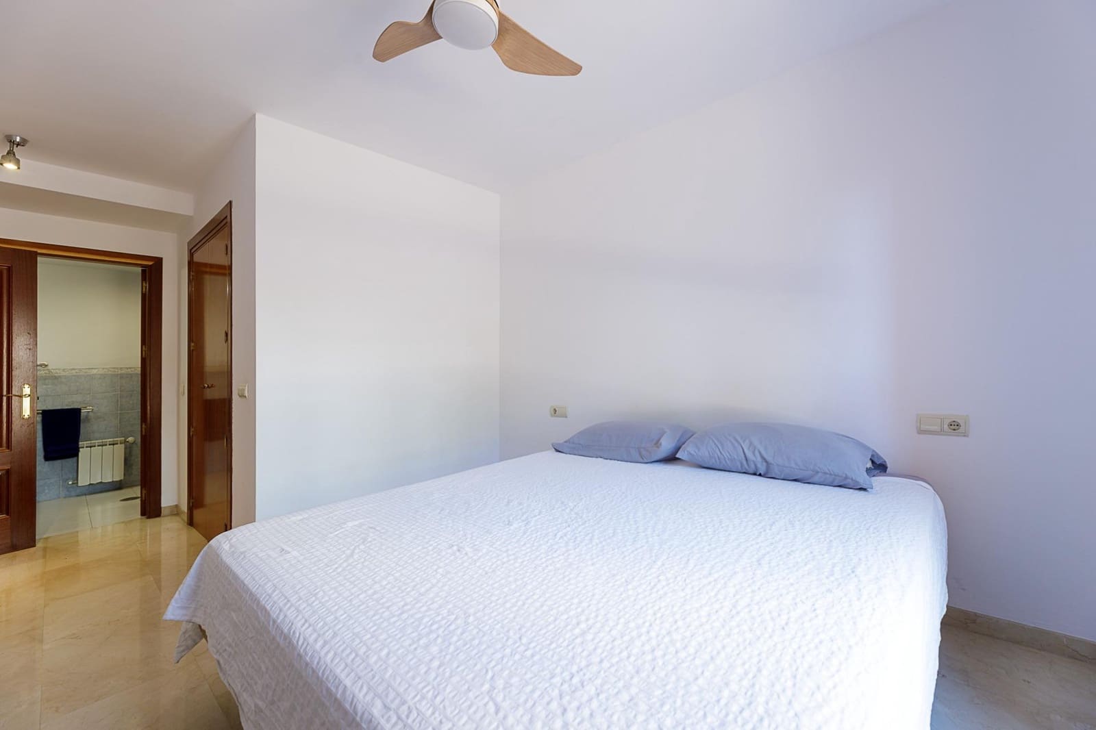 1 Zimmer Apartment zu verkaufen in Es Molinar / El Molinar mit Pool Garage - 448.000 € (Ref: 8445817)