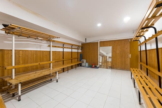 Erhverv til salg i Can Pastilla, Palma de Mallorca - € 319.000 (Ref: 8834702)