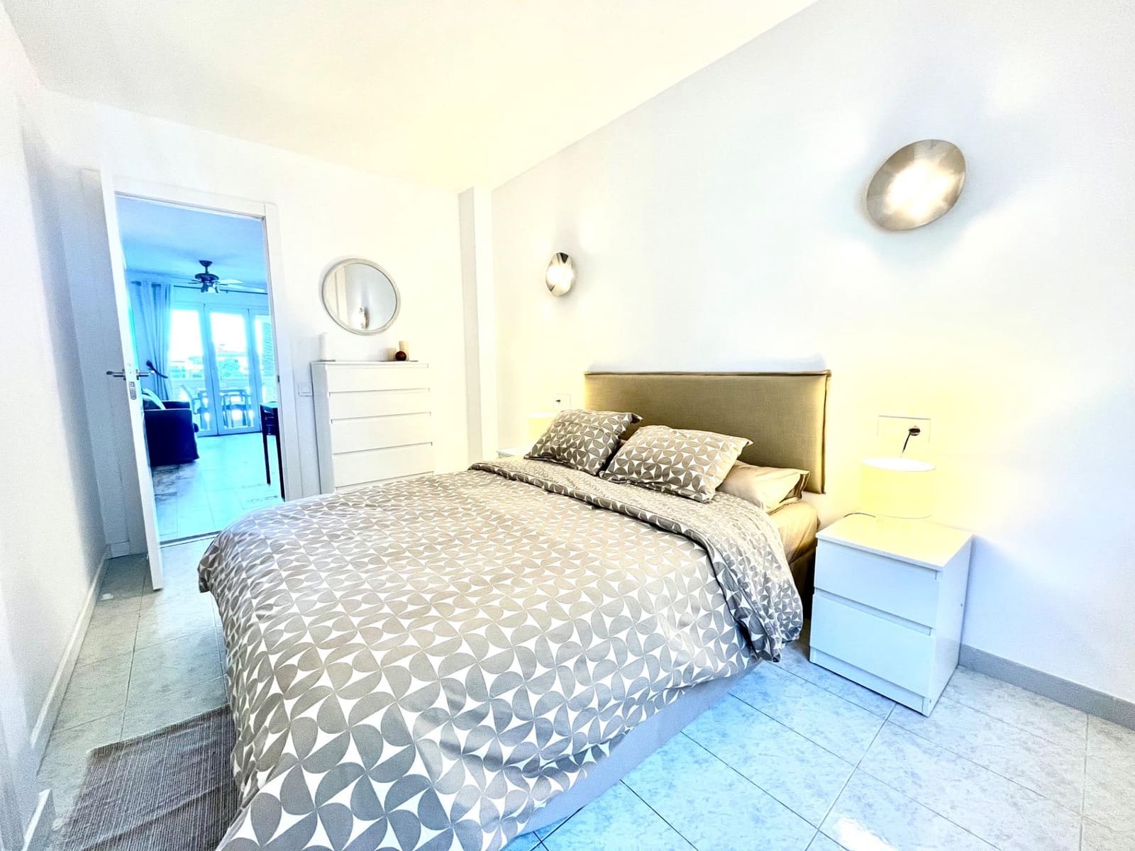 2 soveværelse Lejlighed til salg i Es Molinar / El Molinar - € 1.195.000 (Ref: 8954364)