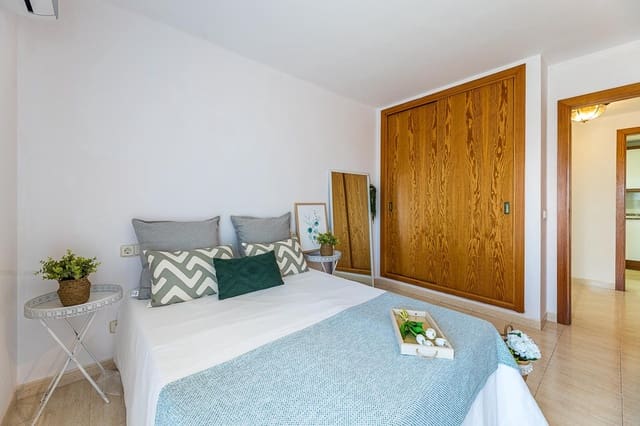 Apartamento de 2 habitaciones en Es Molinar / El Molinar, Palma de Mallorca en venta - 825.000 € (Ref: 9020664)