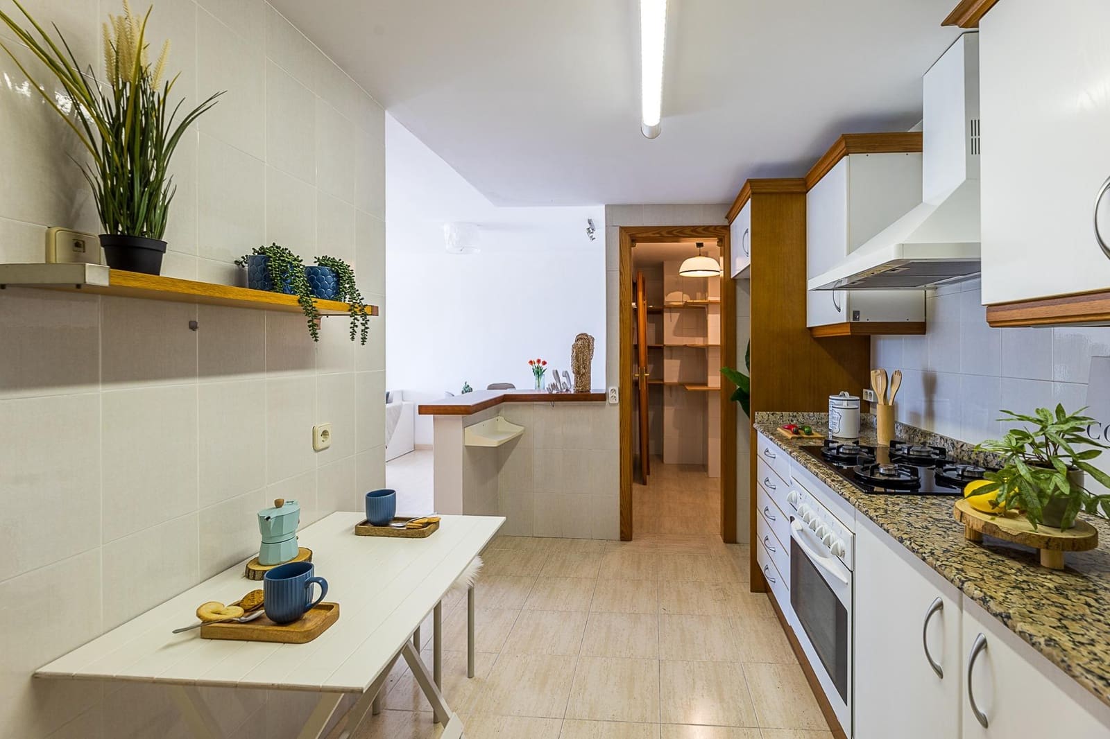 2 soveværelse Lejlighed til salg i Es Molinar / El Molinar - € 825.000 (Ref: 9020664)