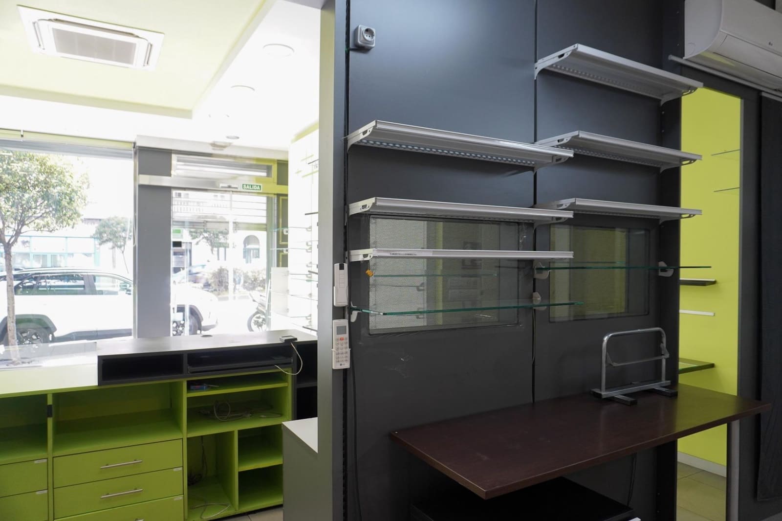 Erhverv til salg i Vigo - € 93.000 (Ref: 9103044)