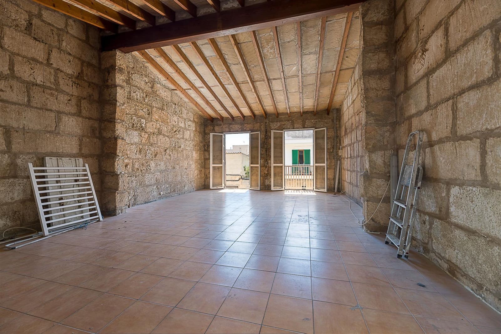 Erhverv til salg i Llucmajor - € 325.000 (Ref: 9110482)