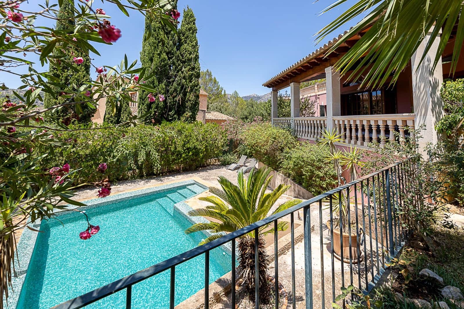 4 sypialnia Willa na sprzedaż w Bunyola z basenem garażem - 1 250 000 € (Ref: 9128510)