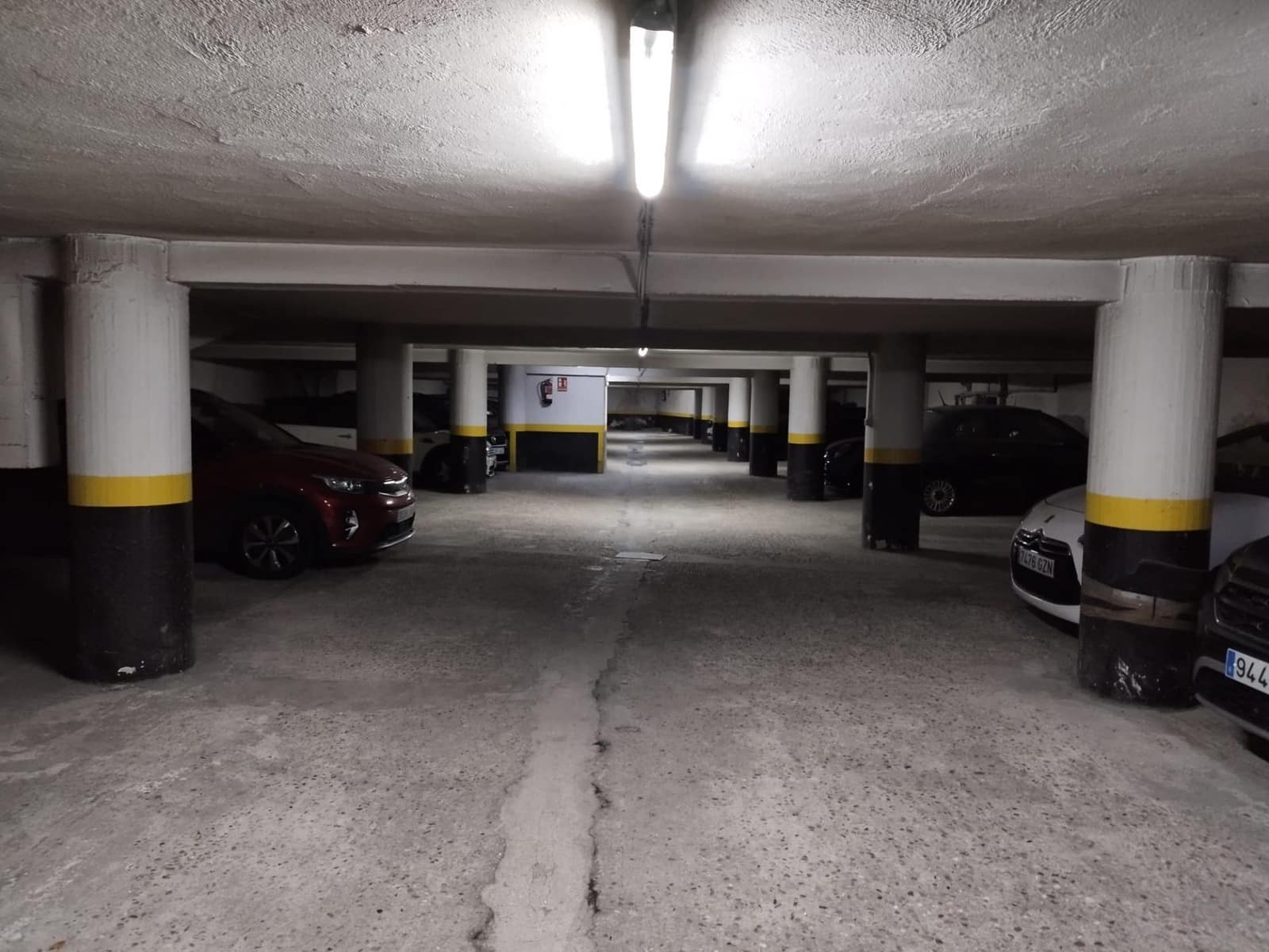 Garage for rent in Vigo - € 110 (Ref: 9128511)