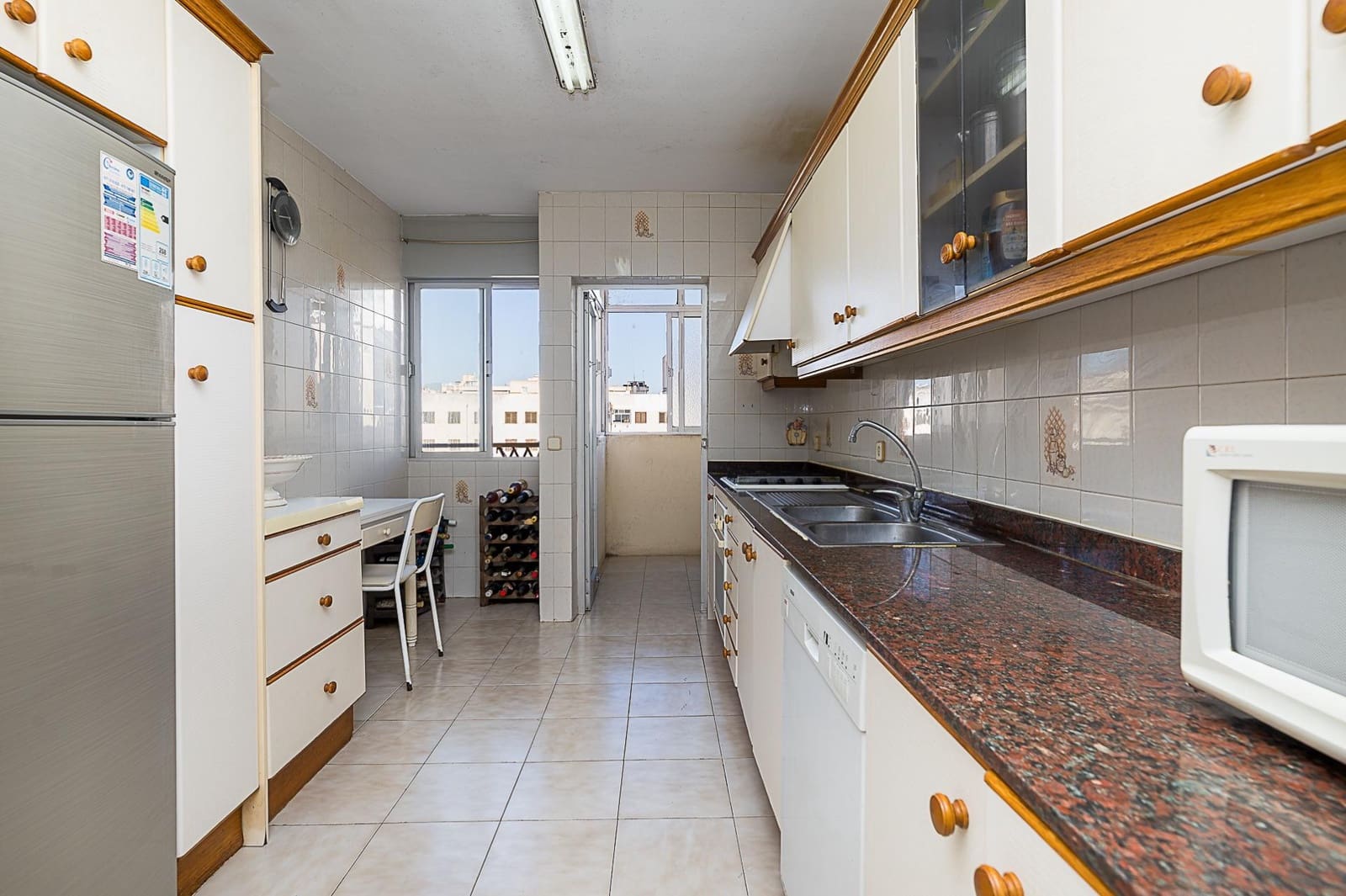 3 makuuhuone Asunto myytävänä paikassa Palma de Mallorca mukana 
autotalli - 320 000 € (Ref: 9236750)