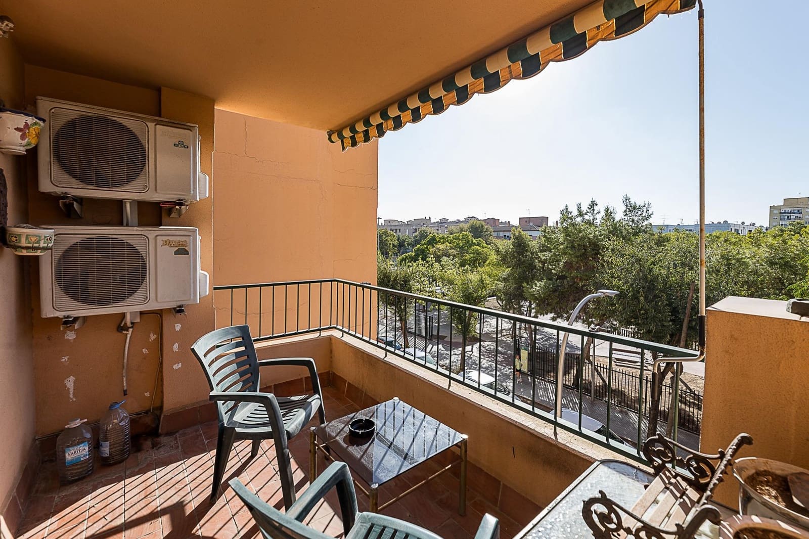 3 makuuhuone Asunto myytävänä paikassa Palma de Mallorca mukana 
autotalli - 320 000 € (Ref: 9236750)