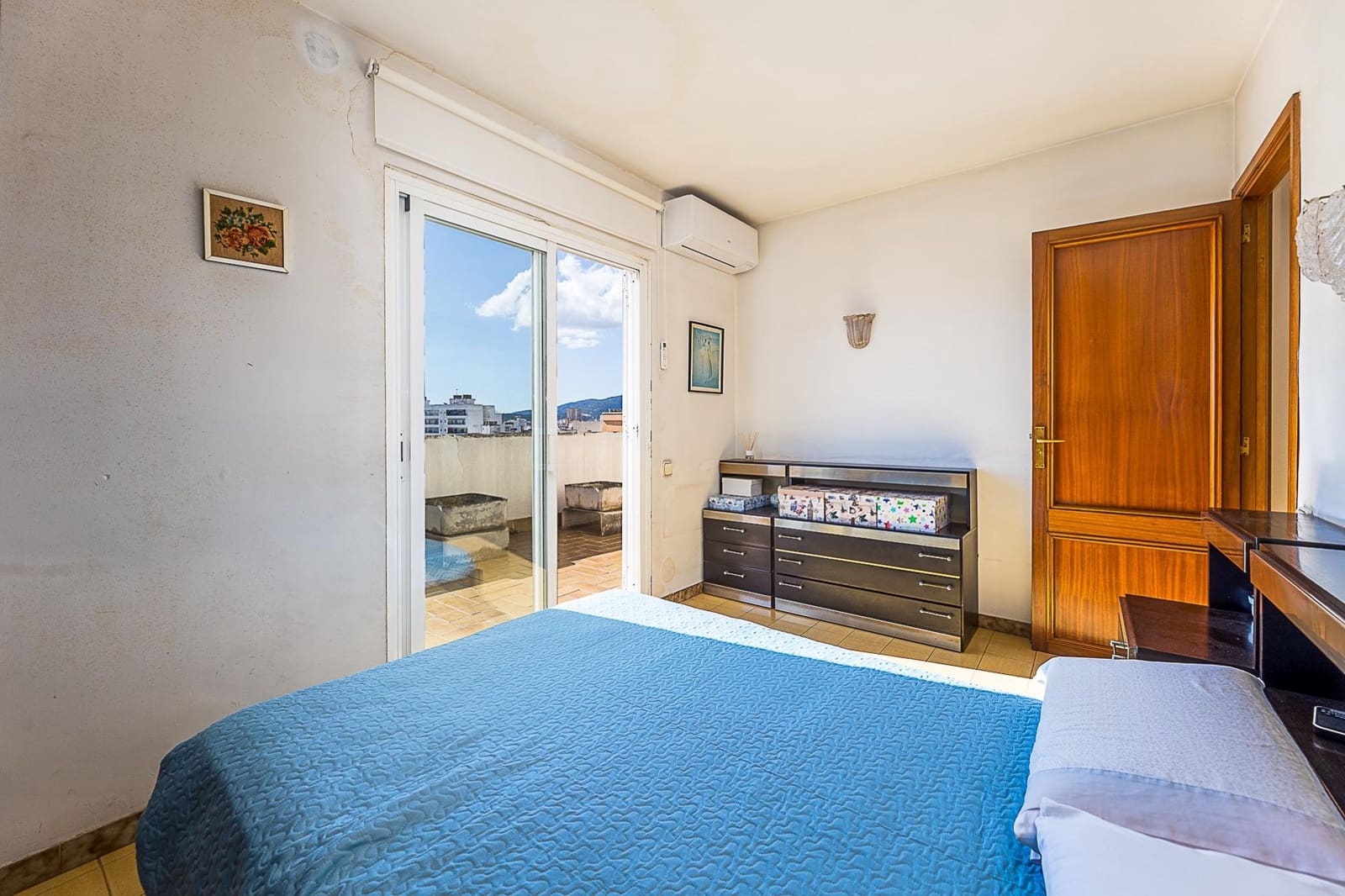 4 bedroom Penthouse for sale in Palma de Mallorca - € 550,000 (Ref: 9373627)